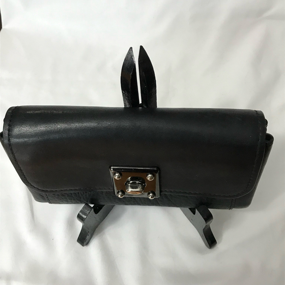 Coach Drifter Wallet with Mixed Leathers & Turnlock Closure EUC - Picture 4 of 12